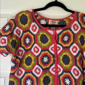 Fiorlini International L Crochet Hexagon Short Sleeve Cardigan in Multicolor